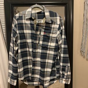Fjalraven like new men’s flannel long sleeve shirt